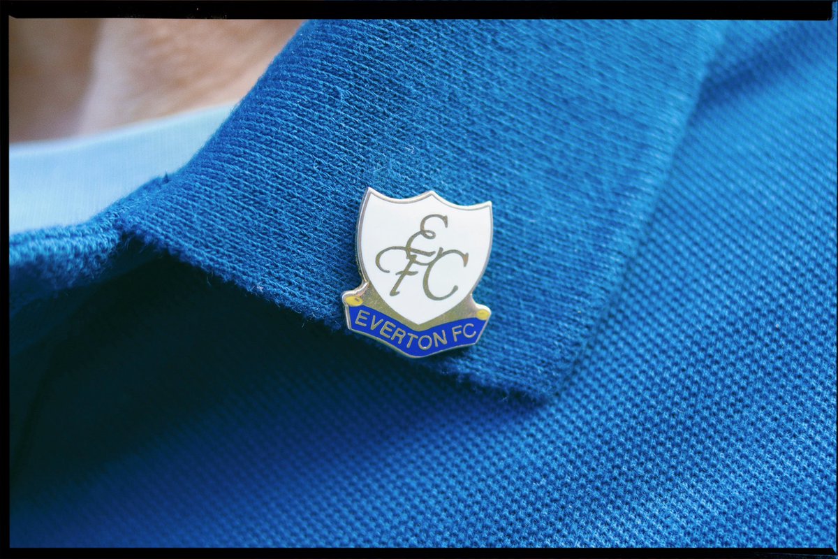 EFC pin badge on Evertonian Paul @EvertonHeritage Sept 2023