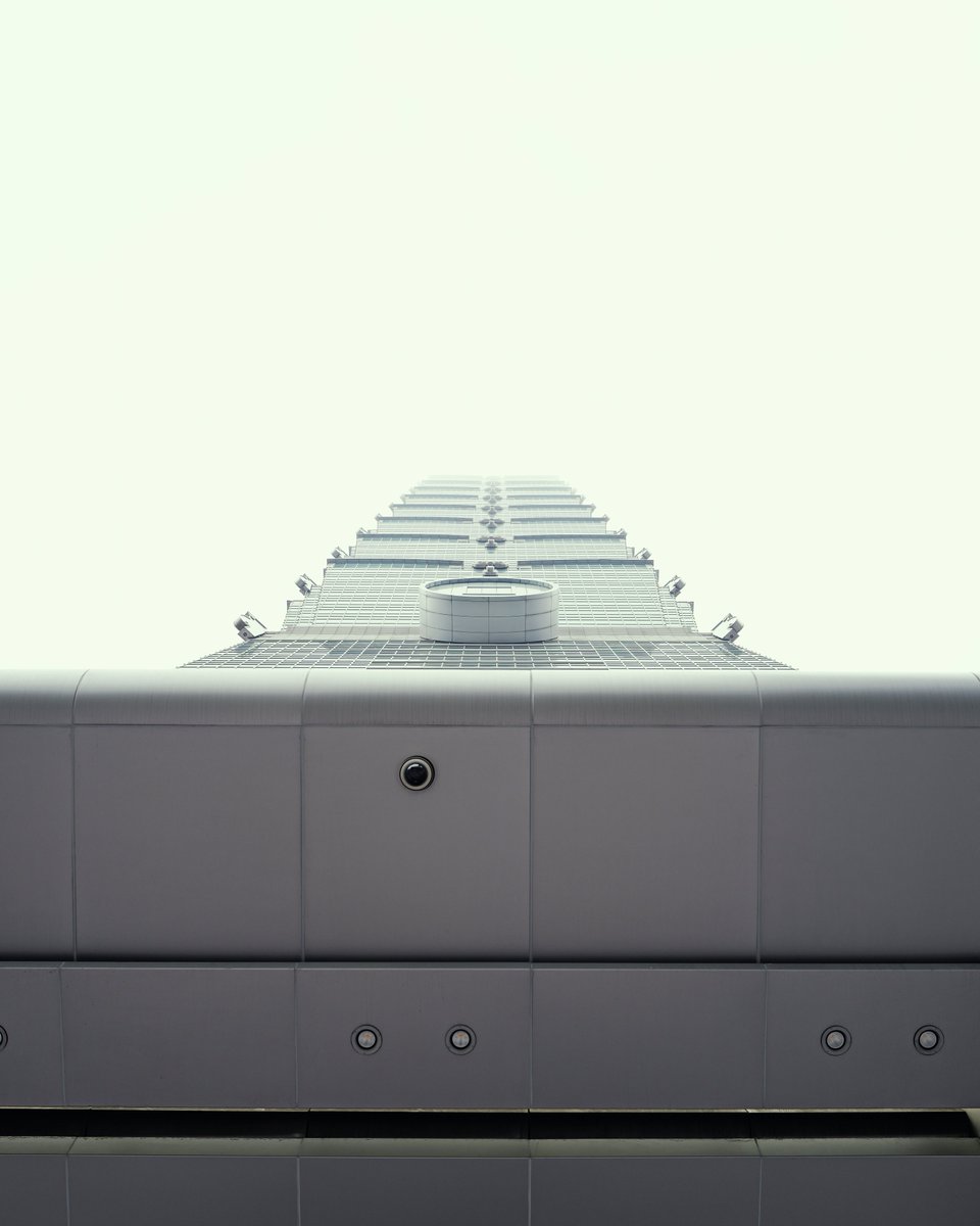 Ian Mackey tweet media