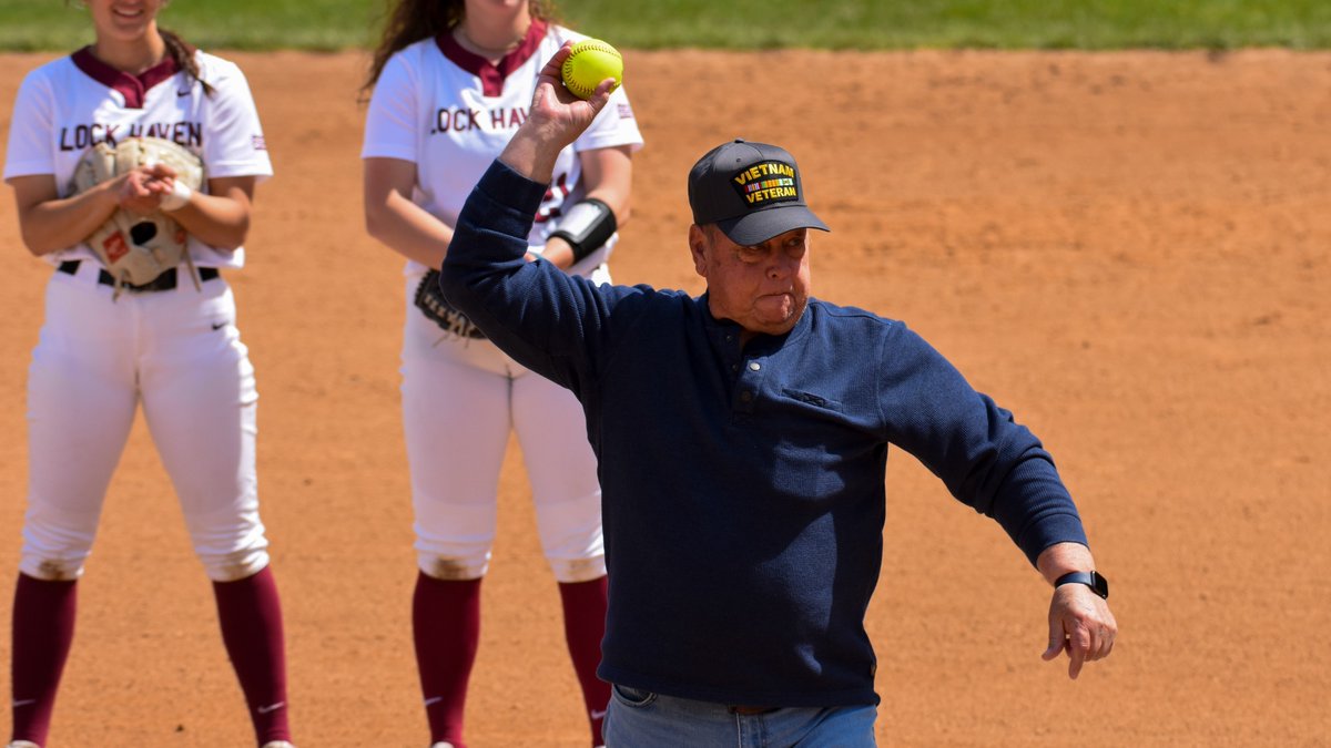 In honor of today's Military Appreciation Games, <a href="/LHUSoftball/">Lock Haven Softball</a> welcomed Vietnam Veteran and former Army Sergeant Wayne Morris to throw out the first pitch.

Mr. Morris, father of Head Coach Kelly Shannon, served in the Military from 1968-71 🇺🇸

Thank you for your service! 🦅