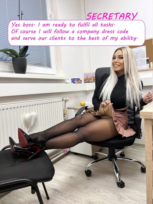 REALITY OR FANTASY❓ Obedient secretary or a strict boss❓ Seductive milf teacher or a sexy student girl❓ Erotic