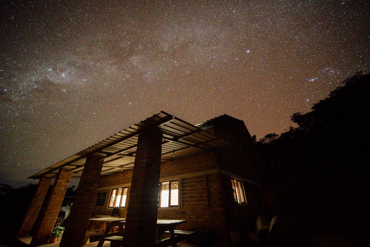 First astrophotography shots at Kibidula Farm, Mafinga Tanzania 🇹🇿 

#Astrophotography #milkyway #nightsky #space #astronomy #longexposure