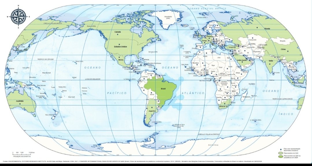 O Brasil no centro do mundo

Logo após a "descoberta" pelos europeu do continente americano, o primeiro mapa-múndi foi apresentado pelo italiano Alberto Cantino, em 1502. 

De lá para cá, a centralidade dos países do Norte Global nas projeções cartográficas, expressão do projeto