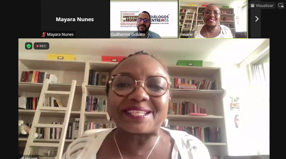 🗣️"O presente é composto por um passado que não passa" <a href="/_rosaneborges/">Rosane Borges</a> 

Vozes do seminário online "Sobrevivendo ao Racismo - estratégias interseccionais para inclusão de pessoas negras no Brasil. 

Participe: sympla.com.br/evento-online/…