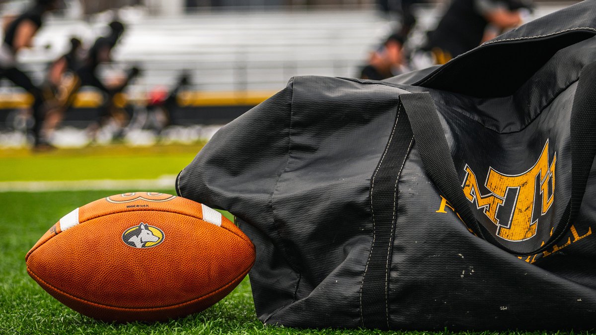 Tech Football Set for Spring Game Saturday

📝: michigantechhuskies.com/sports/fball/2…

#CRTD | #FollowTheHuskies