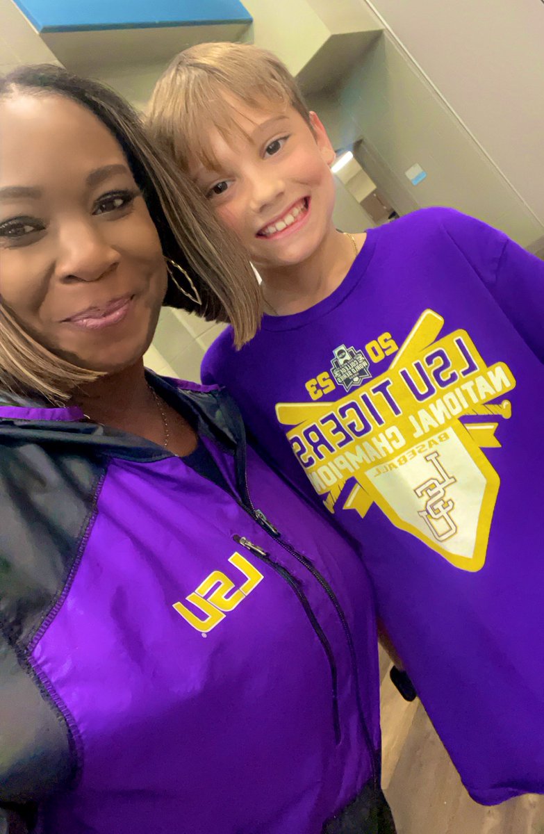 “ Twin-Where Have You Been”? #GeauxTigers @HumbleISD_GE