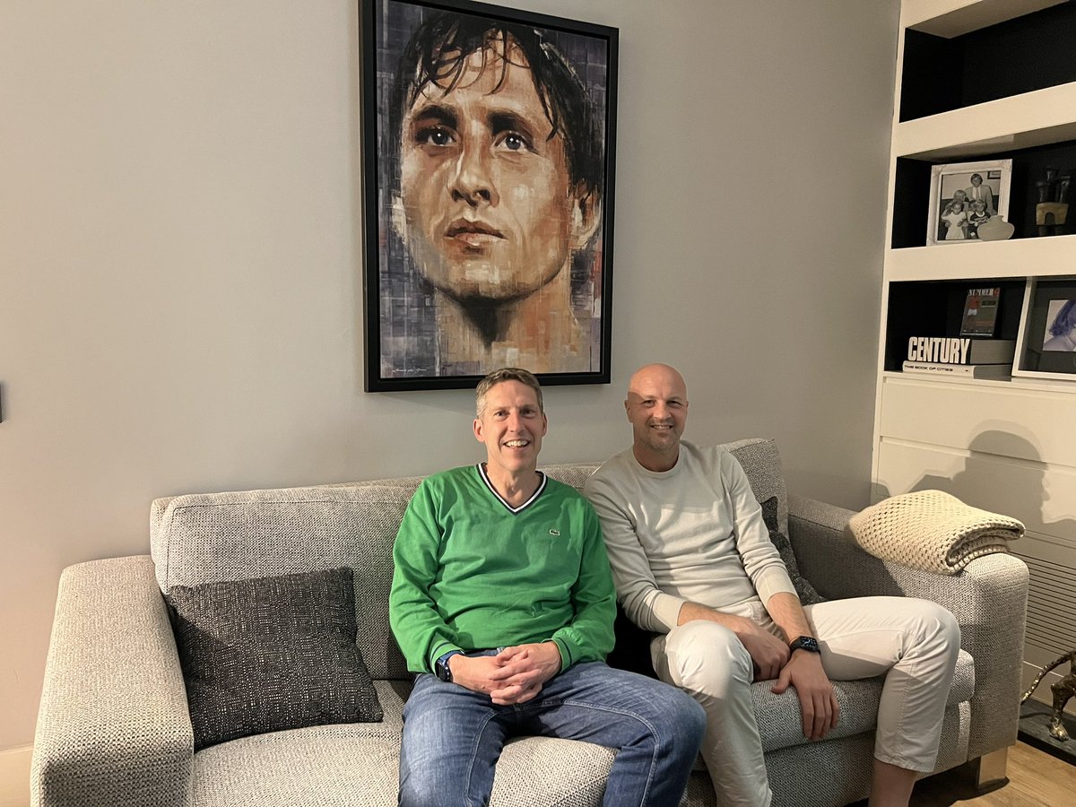 Watching Madrid v MCFC at Jordi Cruyff’s place. I get incredible tactical insights and anecdotes. He gets non league attendances from northern England.