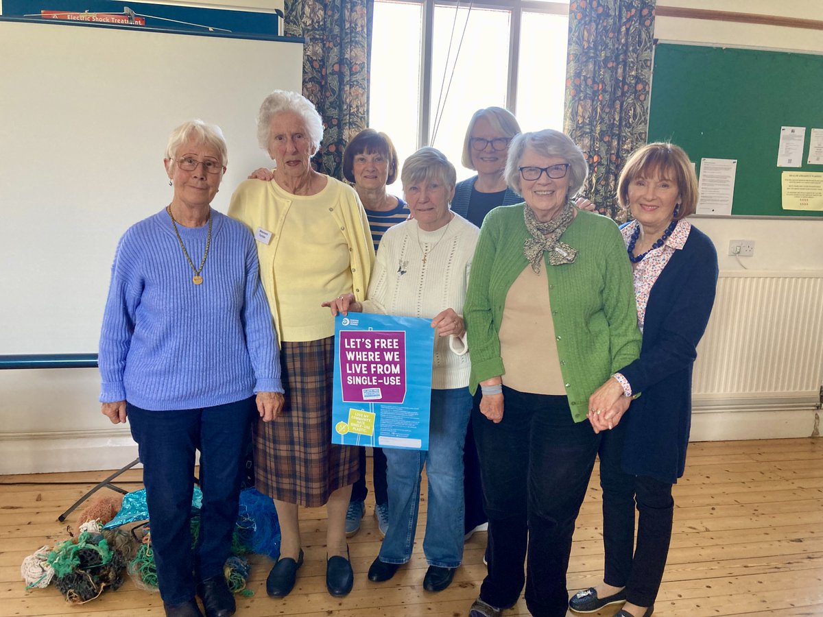 Wonderful to have the opportunity this afternoon to speak to #Minehead Townswomen's Guild about #PlasticFreeExmoor and the work that we are doing locally to encourage people to turn the tide on #singleuseplastic #Exmoor @ExmoorNP @Dunster_Info @sascampaigns @ZeroWaste_Now