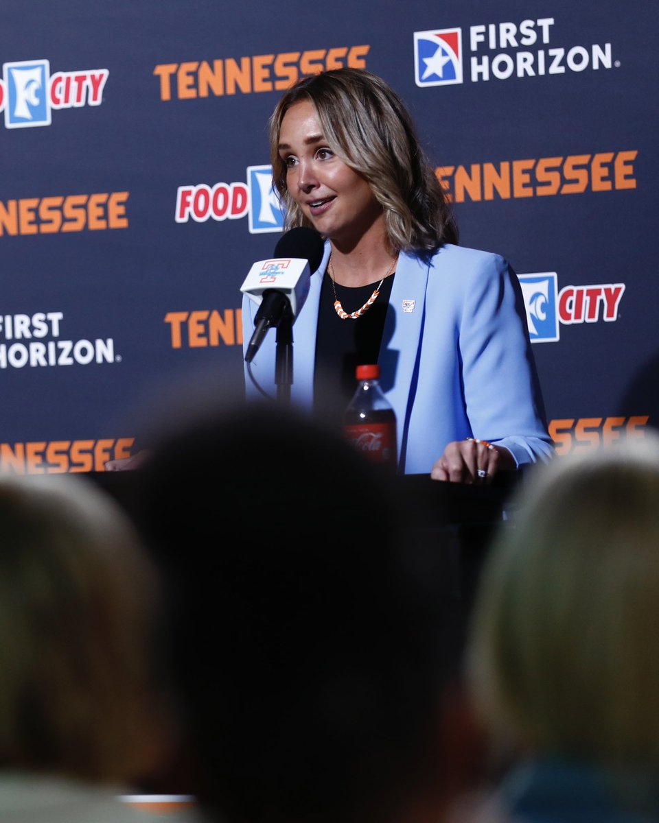 Lady Vols Basketball tweet media