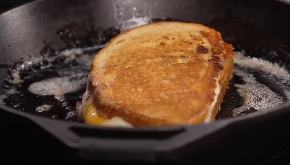 If you're making 'grilled cheese' by frying anything you fucked up. Start again and go to the pissing GRILL ya absolute avocado!