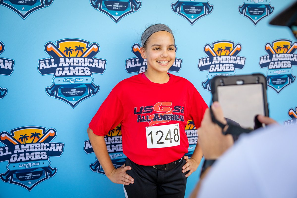 Nothing but big 😆 when you know you're giving it your ALL at the USSSA All American Games Tryouts! Find a tryout near you ⬇️ aagfastpitch.usssa.com/aag-tryouts/ #AAGFP #PlayUSSSA