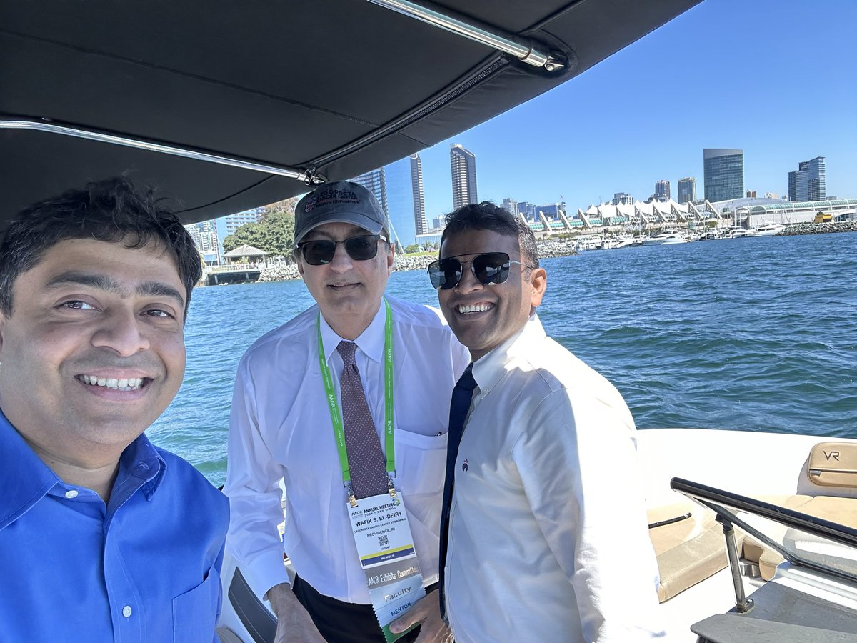 ⭐️Sea-faring cancer researchers & @AACR social media ambassadors meet up event of the year #AACR24 on a boat! 🌊🛥️ Had an amazing lunch boat trip with the brilliant boat captain @weldeiry a multiple-time inventor of the year awardee & colleagues et al ! Got 3 ideas just for