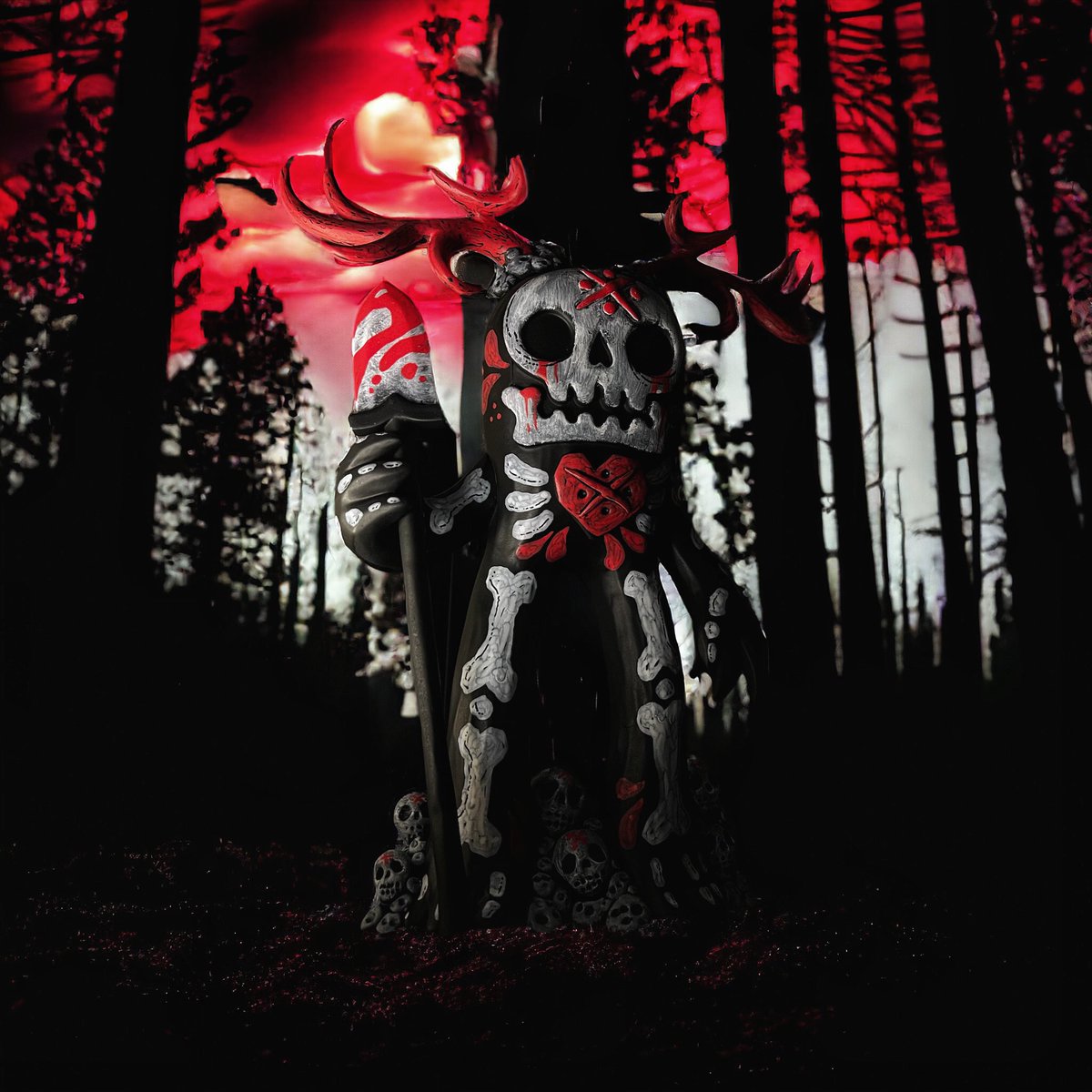 RobbyRed5130sox's tweet photo. Yesterdayโs eclipse has awoken the Waldgeist! Strange things will continue to happen, keep your eyes open. If you see something, say something.
#TinyGhostTuesday #Waldgeist #OriginalTinyGhost https://t.co/IPpoJTGtbO
