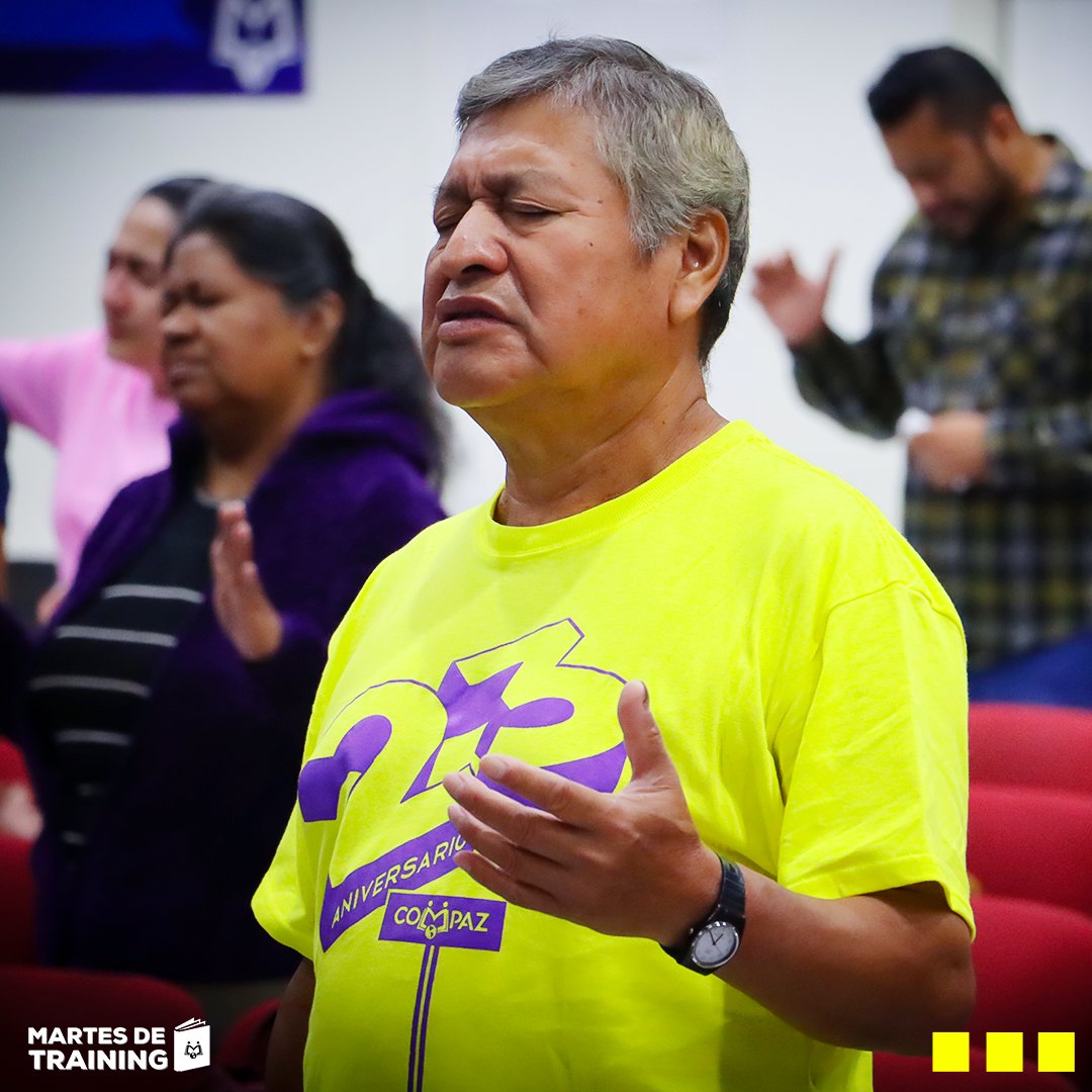 IglesiaCompaz's tweet photo. Iniciamos nuestro #MartesDeTraining 🙌 Buscamos la presencia de Dios constantemente🙏 https://t.co/KamxAIys5t