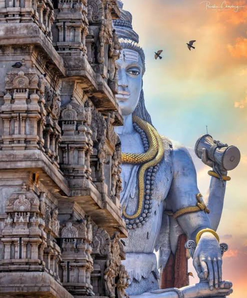 俺だけマンデラエフェクト(,,ﾟДﾟ)ﾃﾞﾀｰ

インドすげー。以前に投稿した寺院もびびりましたが…あれ？これ同じヤツ？後ろ怖い…え？違う！？

Murudeshwar Shiva Temple, Karnataka

いやいやーこんなん始めてみた(,,ﾟДﾟ)ｷﾀﾈ