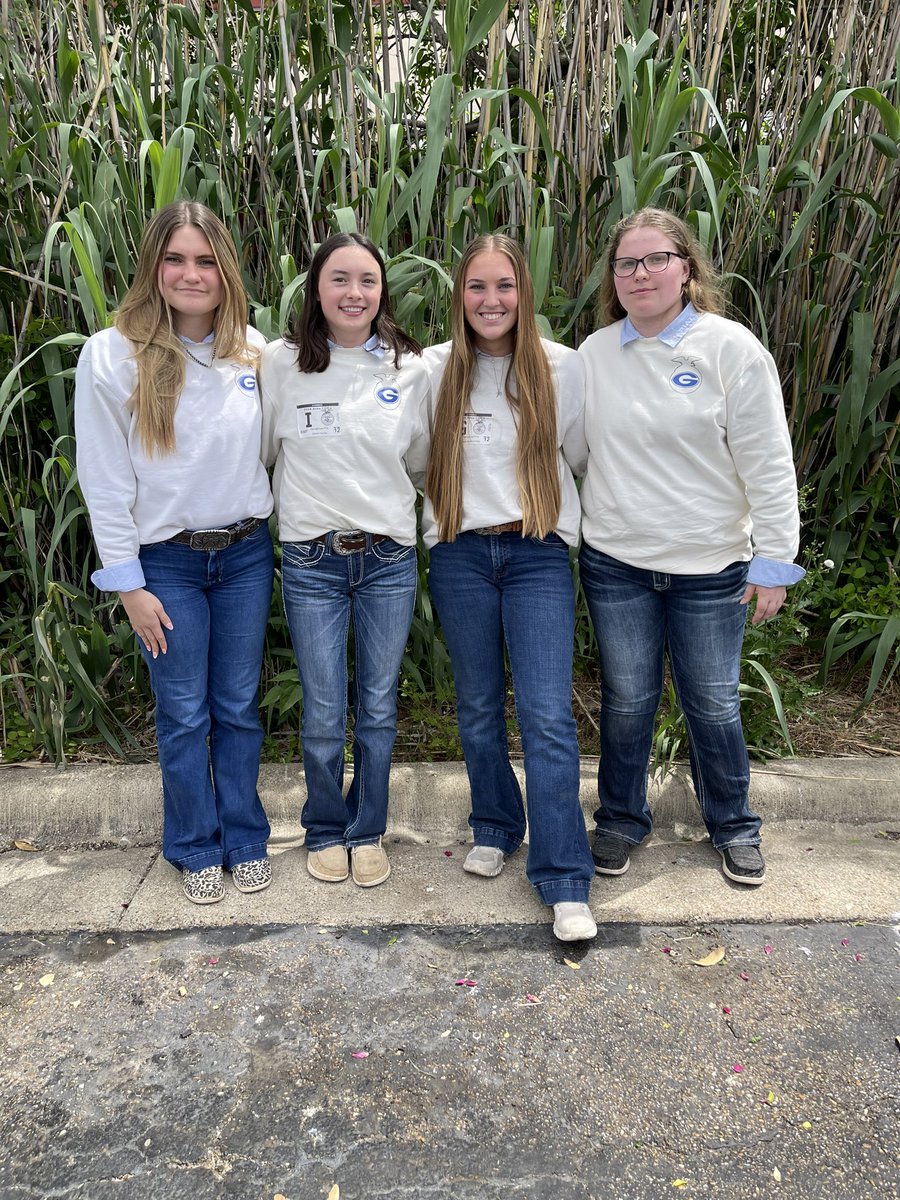 Horse Judging, Floral, Vet Science & Livestock Judging teams competed at the Area XII CDE Contest! Congrats to the Horse Judging Team who placed 2nd and qualified for STATE!!! @GeorgetownHS @Mr_B_Johnson @CTEShrek @DavinVogler @GeorgetownISD