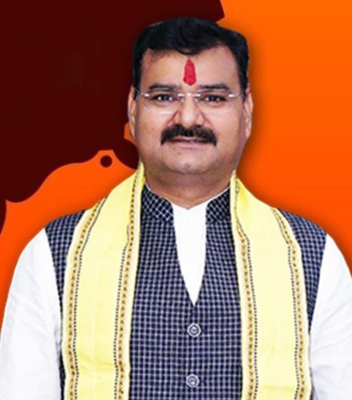 ,@UPGovt में राज्यमंत्री श्री @SanjaySinghmla जी आपको जन्मदिन की हार्दिक शुभकामनाएं। ईश्वर से प्रार्थना है कि आप दीर्घायु हों और सदैव स्वस्थ एवं प्रसन्न रहें। #MLAJewar