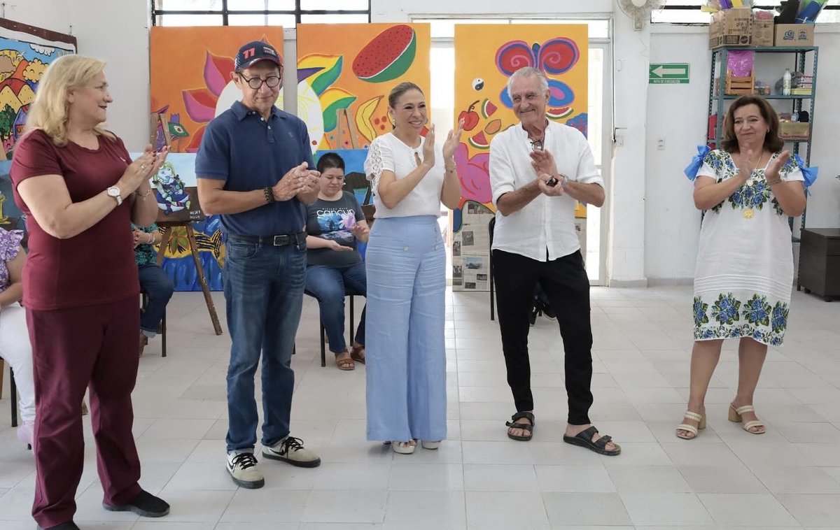 sumario_yucatan's tweet image. CUANDO EL ARTE TRANSCIENDE CONDICIONES Y FRONTERAS: facebook.com/share/p/wvBcKc…
@DIF_Merida 
@AyuntaMerida