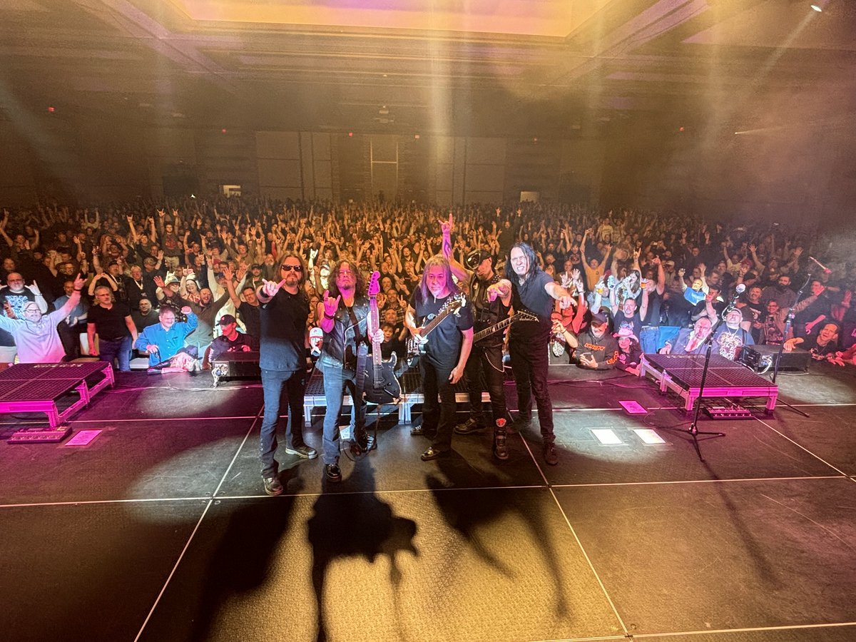 Thanks to Ilani Casino and all the Rychers who came out to see us in Ridgefield, WA!!  It was a blast 🤘 (photo: Craig Blackwell) #Queensryche #Washington