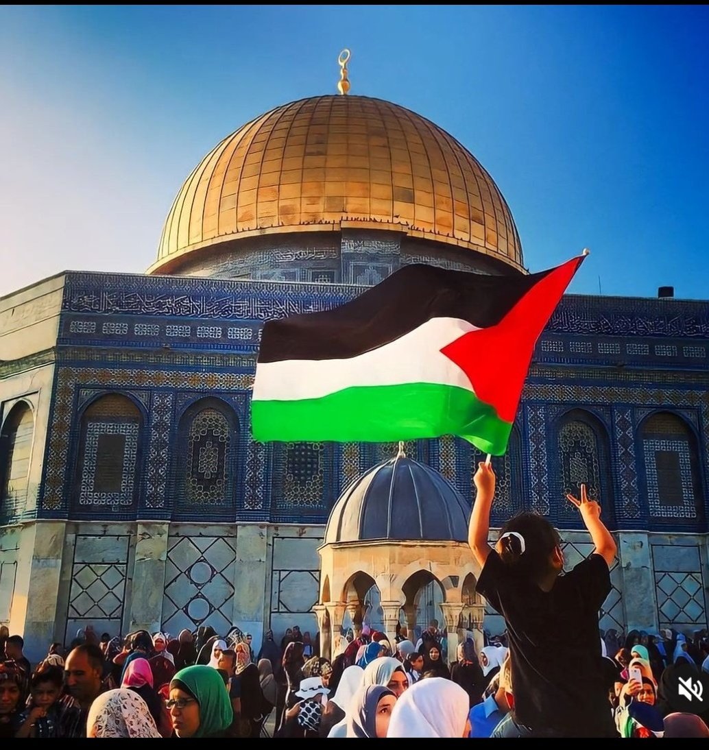 FirdoosAlam's tweet image. ASSALAMUALIEKUM,
EID MUBARAK TO YOU AND YOUR LOVED ONES,
MAY YOU BE BLESSED WITH INSPIRED NEW BEGINNINGS AND BE WITNESS TO ANOTHER RAMADAN 
#EidMubarak
#EidAlFitr2024