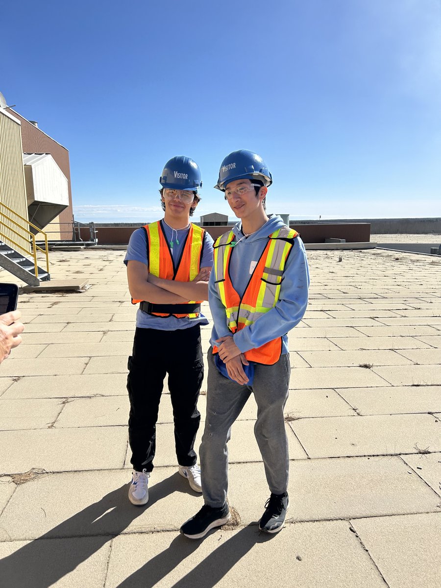 It's Energy Innovation Day in #LacLaBiche! ⚡️🥳 To kick off the day students from @EPSHawks had a chance to learn about two interesting energy-focused career paths from @PortageCollege, while students from J.A. Williams HS took a behind-the-scenes tour of @AlbertaPacific 🧑‍🔬👷
