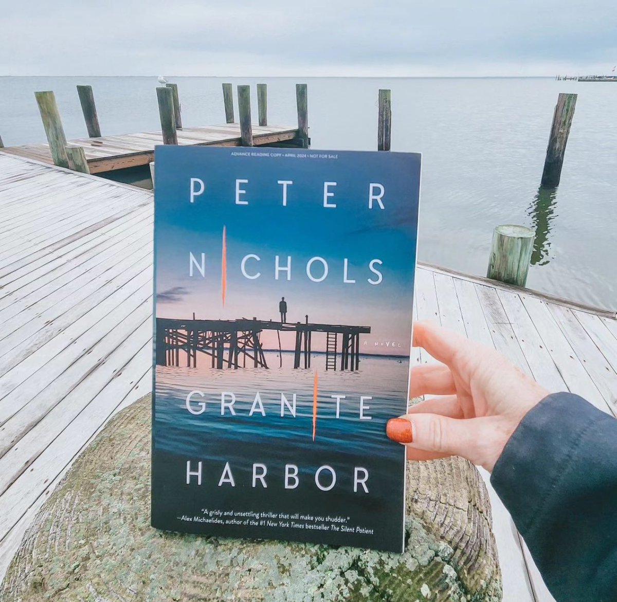 The creepiest book you’ll read this year? GRANITE HARBOR 😱 “I could NOT put this book down...it was such a fun, creepy and thrilling read!” —Tiffany, Goodreads reviewer` Coming April 30. Tag a thriller/horror lover in the comments! #GraniteHarbor