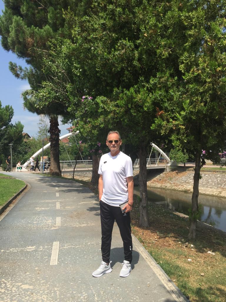 Sevdiklerinizle birlikte mutlu huzurlu sağlıklı bir bayram geçirmeniz dileğiyle #Ramazan Bayramınız mübarek olsun