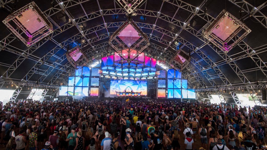 LSRFM_GLOBAL's tweet photo. [INFO] 240410

LE SSERAFIM to perform at the Sahara Tent for Coachella 2024 Weekend One from 10:50-11:30PM PST (40 minute stage)

🔗: https://t.co/JmLgQBqX89

@le_sserafim @IM_LESSERAFIM
#LE_SSERAFIM #르세라핌 https://t.co/ksN0RM1eH1