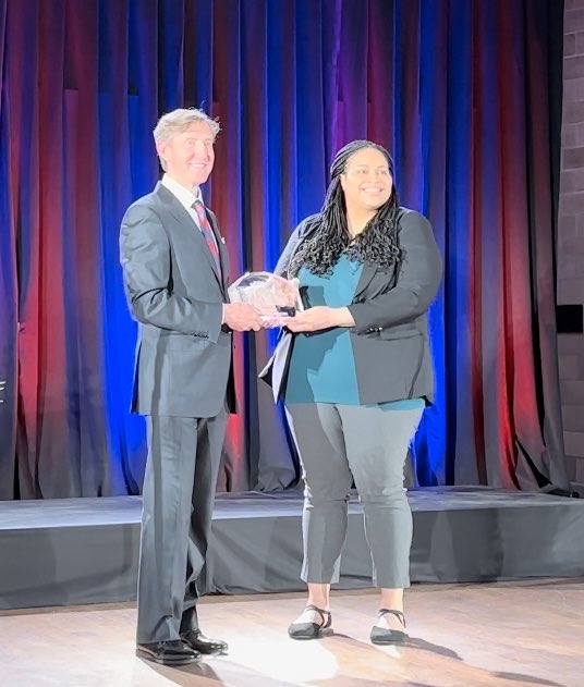 So proud of Kayla Clark for her contributions to #cardiovascularriskreduction ⁦@PennMedicine⁩ ⁦@PennCHIBE⁩ - she has done much to prevent #ascvd risk in our patients. Seen here with ⁦@Penn⁩ President ⁦Larry Jameson receiving models of excellence award 2024