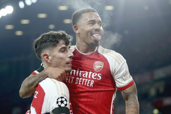 stompey__'s tweet image. I don’t wanna hear any more fking disrespect btw on his name

Gabriel Fernando de Jesus what a player