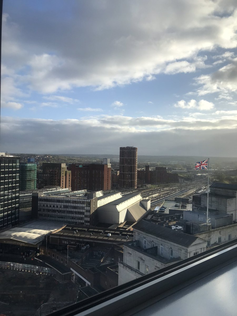 A moment of appreciation for the gorgeous city of Leeds - what a view from my room this afternoon, here to attend #GISRUK2024!