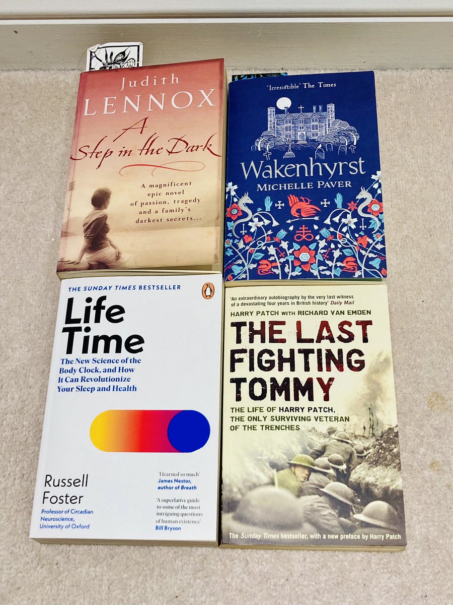 Picked my books for holiday! A bit of #PopularScience, #History and #Fiction. I think I’m being a bit optimistic for 10 days with one eye. 👀😂📚