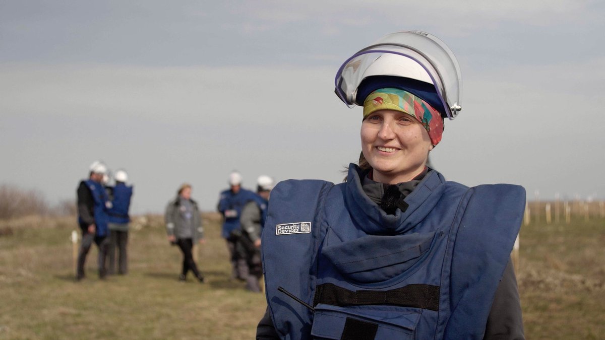 'My children are my motivation. They live in a country that is currently unsafe due to landmines. My goal is to ensure that every inch of our land is free from these threats.'

Meet the inspirational women now working across our #MineAction programmes: go.undp.org/E2nB