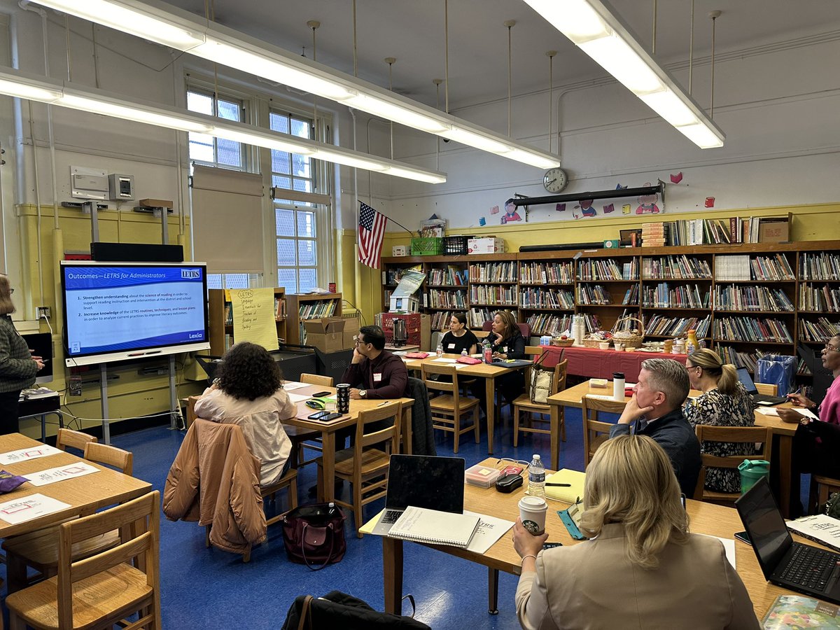 Today’s D24 LETRS for Administrators Session 1 was a success! Our school building leaders are passionate about the Science of Reading and what it takes to set up the systems and structures that enable language and literacy to flourish! 📕 @NYC_District24 @NYCSchools @ruxdanika