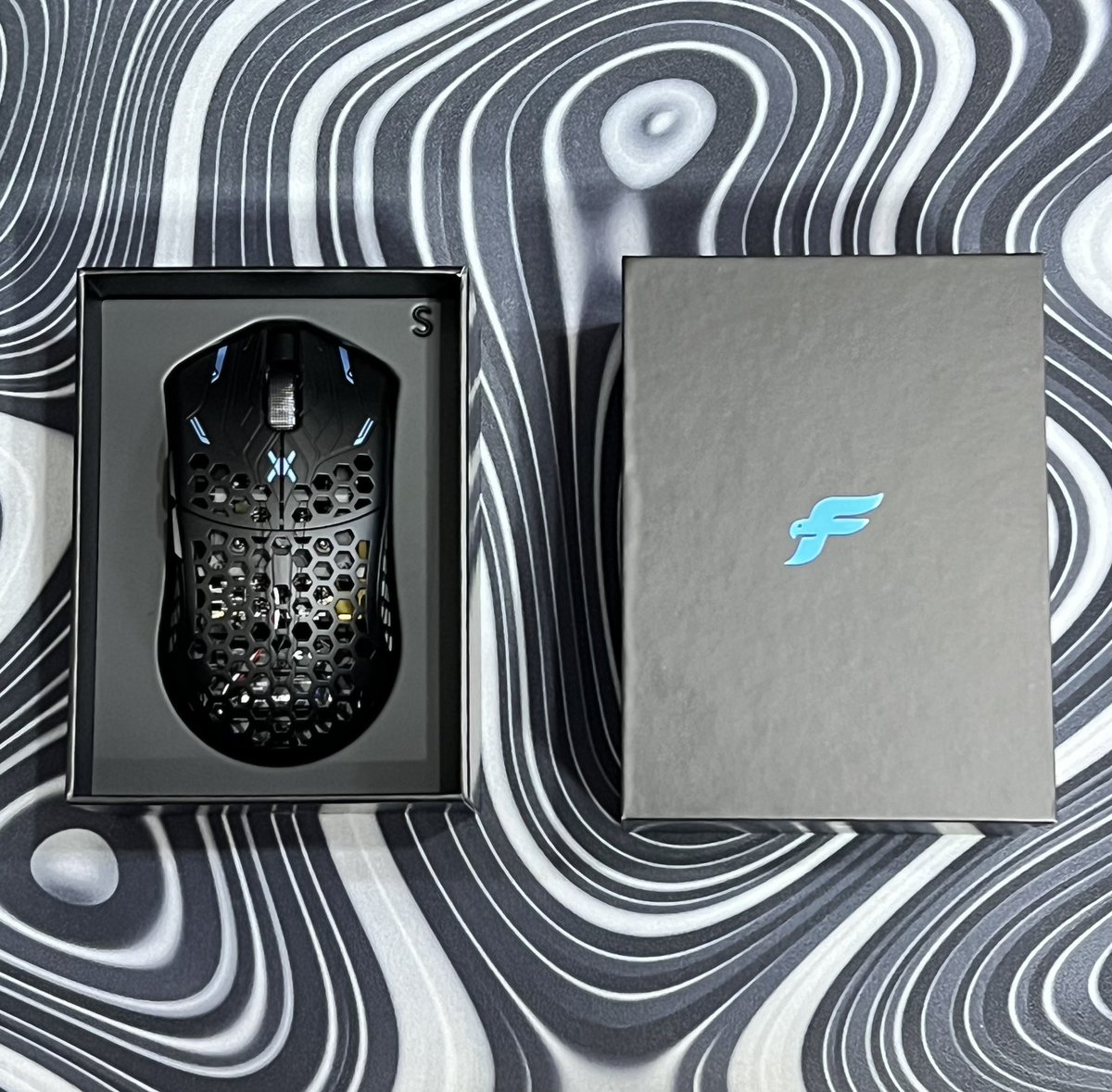 Rena148_'s tweet image. Finally got my beloved ULX Cheetah
@finalmouse