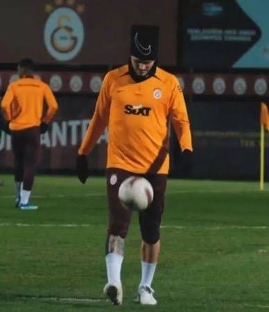 Maçı 2. yarı açtım haaland babanın fayda şuralarda