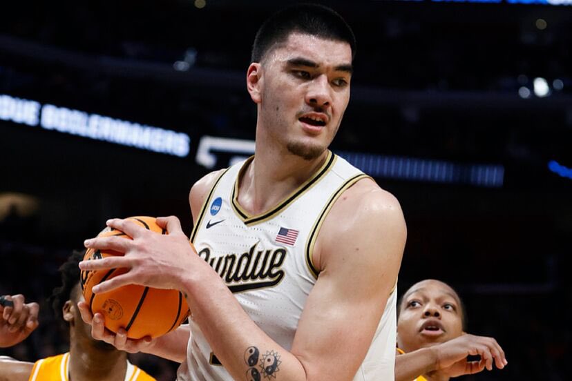Legion Hoops (@legionhoops) on Twitter photo For the first time ever, the Women’s NCAA Tournament Championship had more viewers than the men’s.
Women’s Final: 18.9M viewers
Men’s Final: 14.8M viewers
Times have changed. (via <a href="/JoePompliano/">Joe Pompliano</a>) For the first time ever, the Women’s NCAA Tournament Championship had more viewers than the men’s.
Women’s Final: 18.9M viewers
Men’s Final: 14.8M viewers
Times have changed. (via <a href="/JoePompliano/">Joe Pompliano</a>)