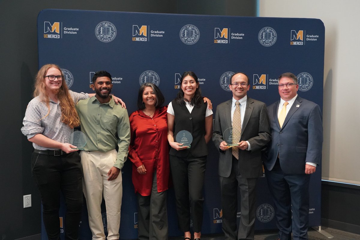 Yesterday's campus #gradslam finals was one for the books! Congratulations to our top 10 who competed! We are delighted to announce four winners: Ambarish Varadan (first place), Alejandra Santoya (second place) and Cayce Fylling and Pravien Rajaram (tie for third place).