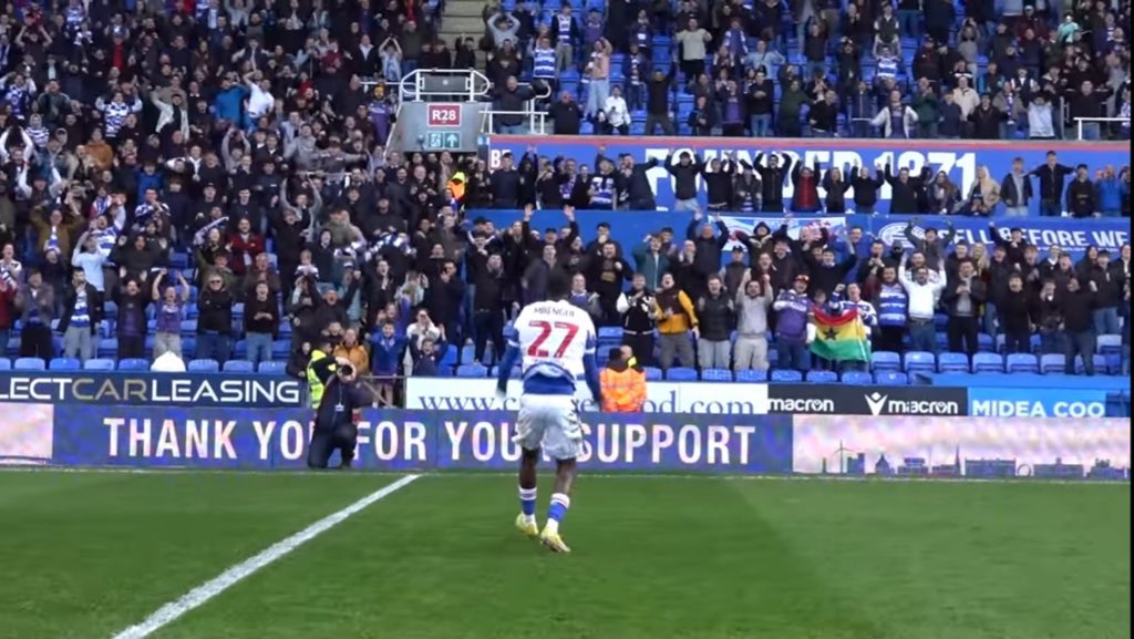 Amadou Mbengue is firmly forever a cult hero at Reading Football Club 💙 Will never forget him. #readingfc