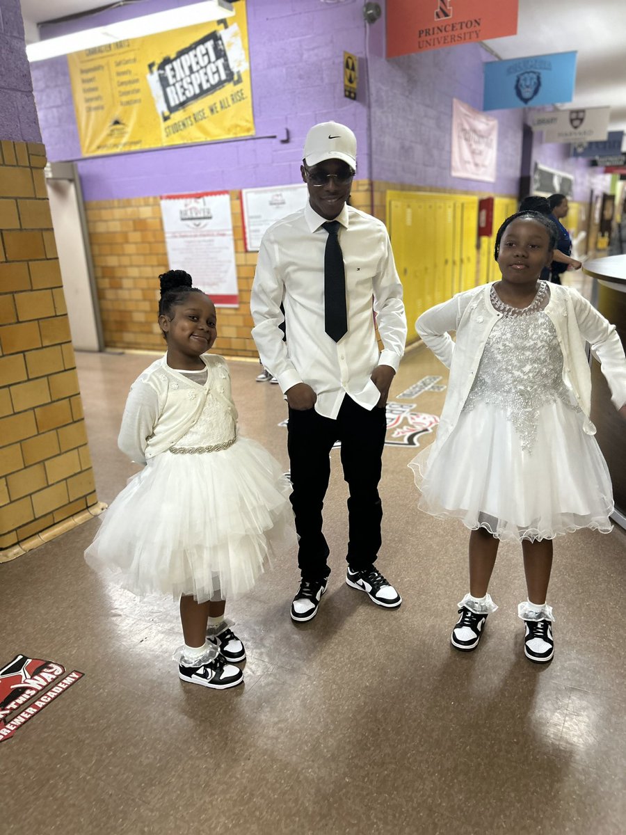 2nd Annual Daddy Daughter Dance
The ladies and their fathers came out looking beautiful and sharp!!  Fun was had by all!