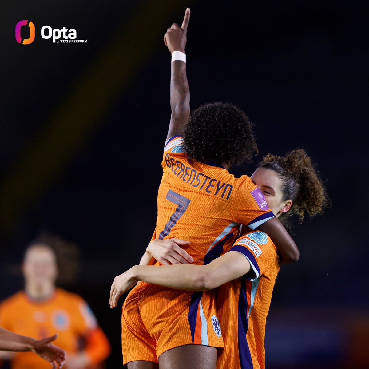 8 - The @oranjevrouwen, who found the net with their only shot on target tonight, won eight consecutive home games in the UEFA Women's Championship Qualifiers for the first time in history. Efficient.