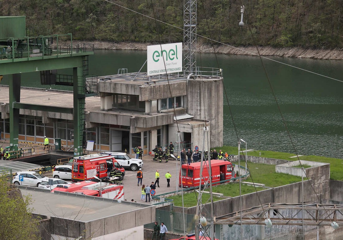tempoweb's tweet image. Centrale nella #diga di #Suviana, inferno sotto terra: morti e feriti gravi. La ricerca disperata dei dispersi: "Solo un miracolo..." iltempo.it/attualita/2024…