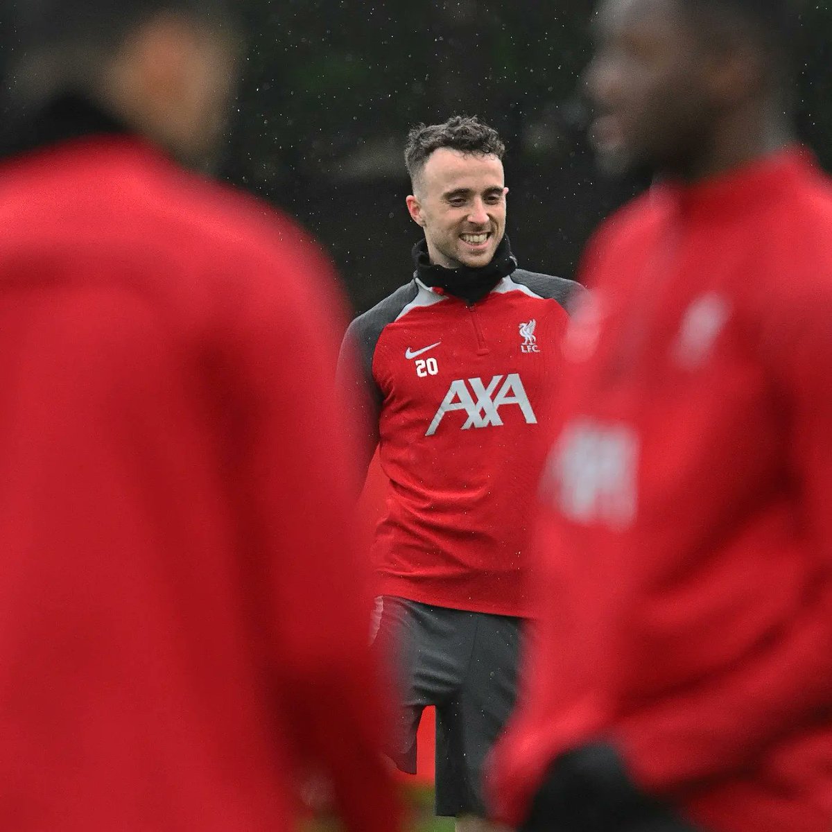 DiogoJota18's tweet image. Back 😃