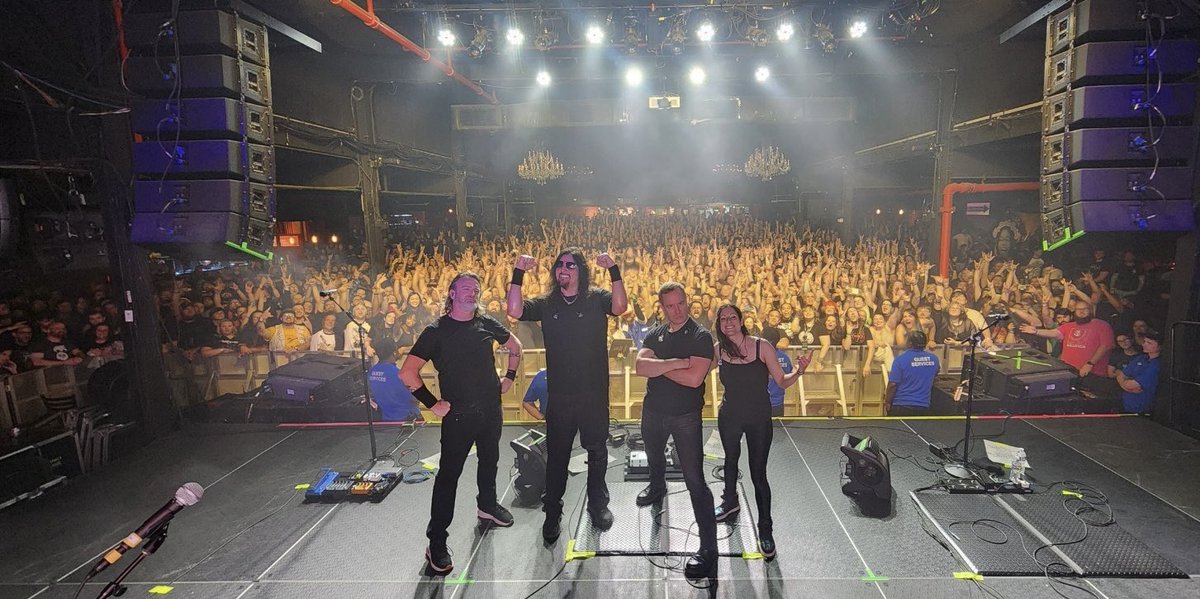 Dethklok Charlotte NC 🤘 #metalocalypse #DETHKLOK #ITWILLBEBRUTAL #brendonsmall #genehoglan #nilibrosh #petegriffinbass