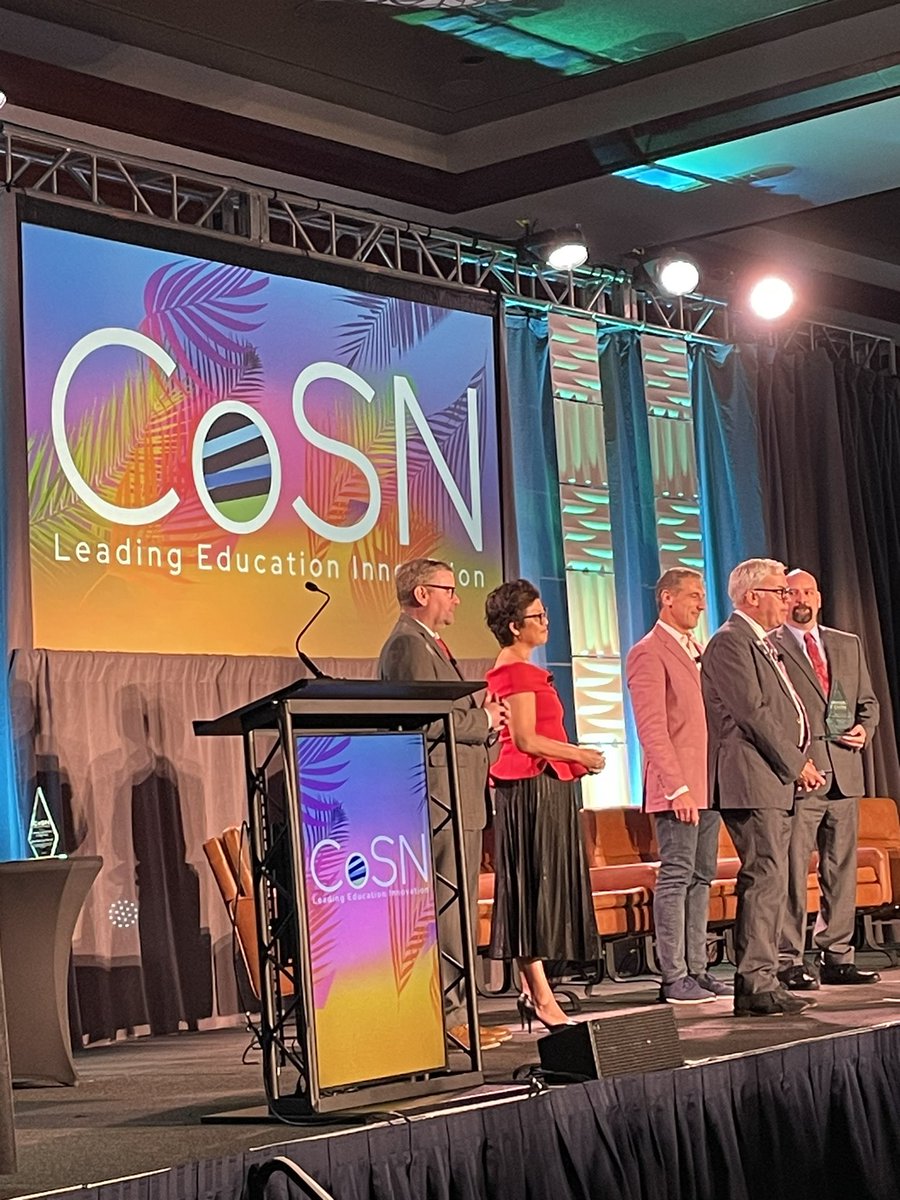 Congratulations to CoSN/AASA EmpowerEd Superintendent of the Year Dr. Michael Nagler, Superintendent of Mineira UFSD (IL) for being a beacon of innovation in education. #EmpoweredLeader #EdTechChampion