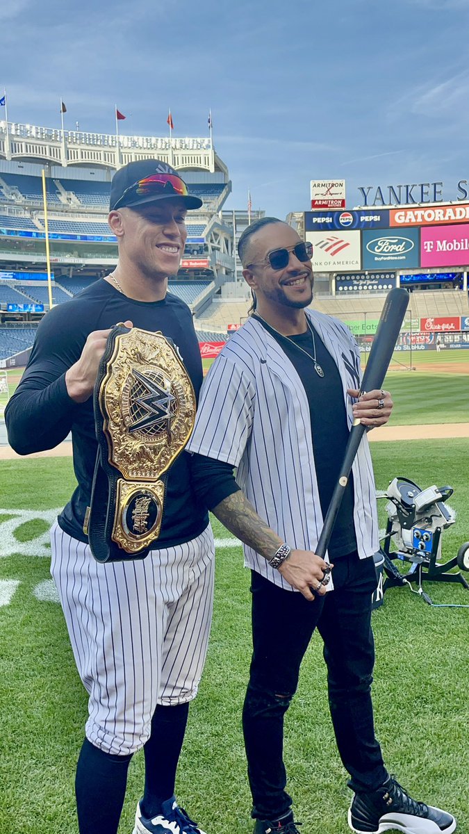 Aaron Judge and Damian Priest hanging out during batting practice in the Bronx: