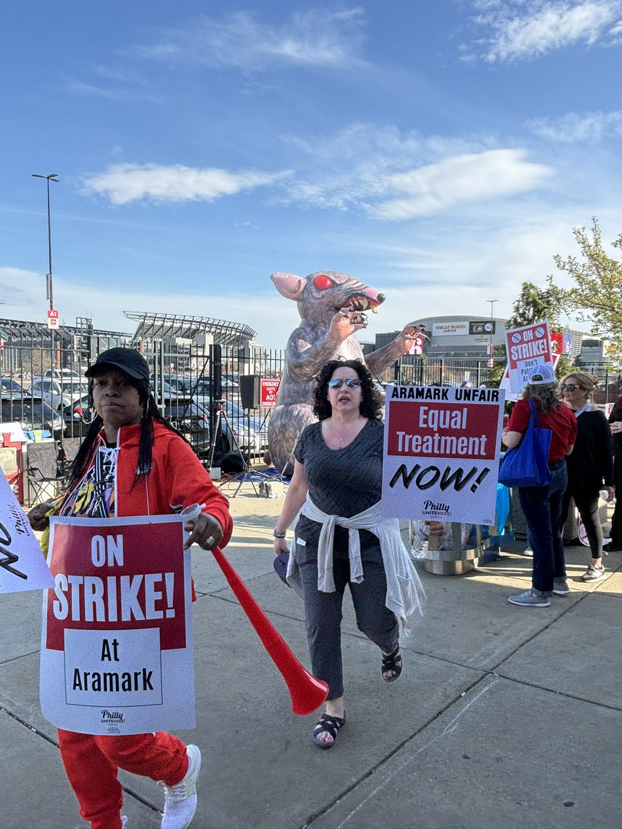 Aramark workers at the Wells Fargo Center are on strike! If you go to the game tonight, show your support for workers and don’t make any Aramark purchases.