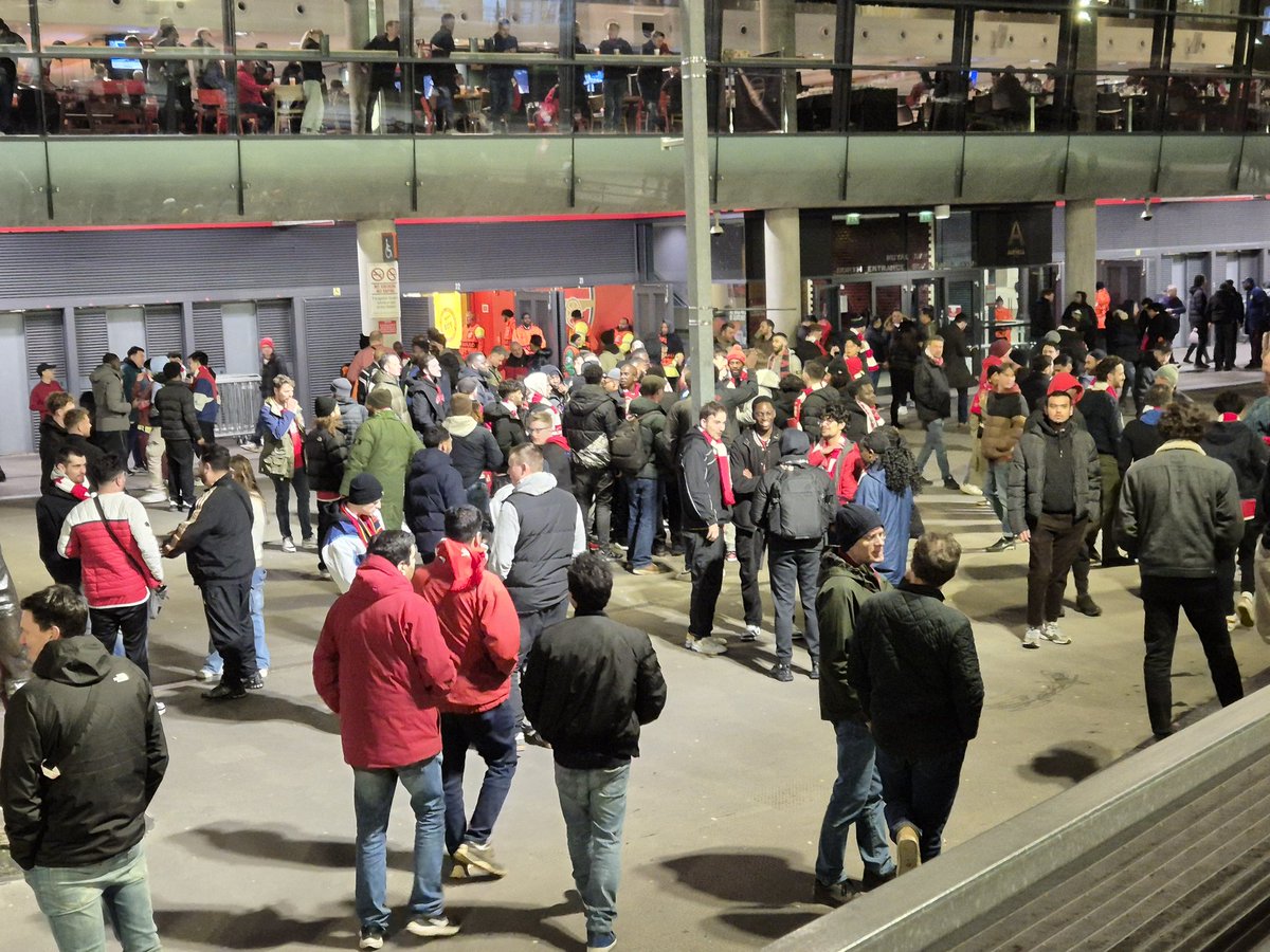 Fun With Flares tweet media