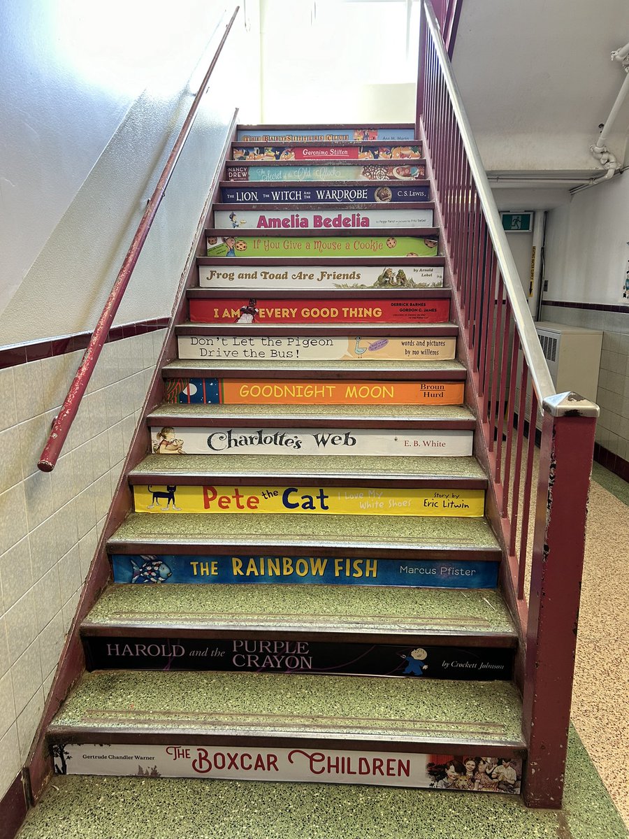 Our staircases are now a literary journey with our new stair decals! We are stepping our reading game! 📚@BottosMichelle @mariarizzo @GrassaCharlie @Equity_TCDSB @NCC @TCDSB