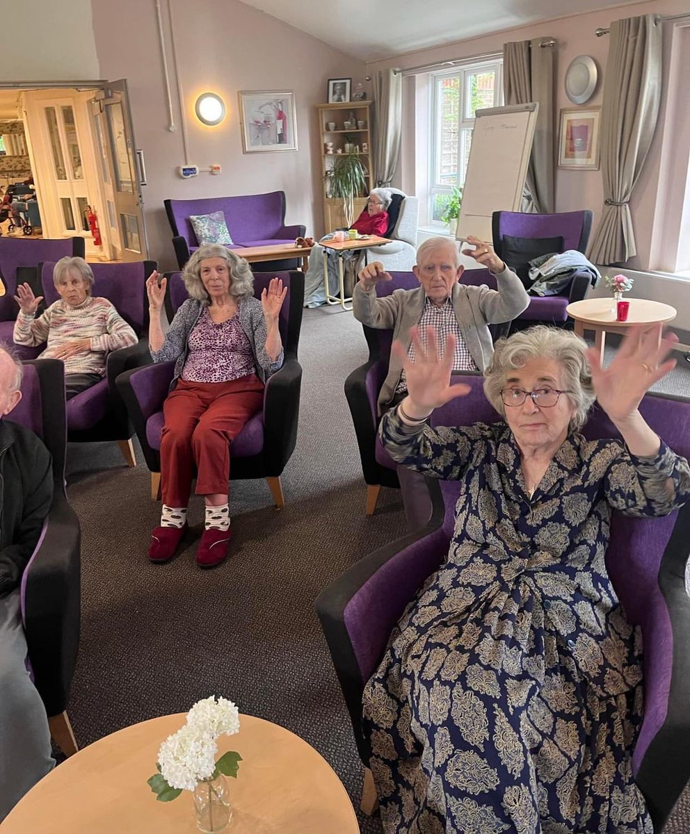 AugustaCourt's tweet image. Keeping active is important @AugustaCourt 
Our residents enjoy the #zest sessions @anchorzestwell1 @AnchorLaterLife @NAPAlivinglife #keepfit #exercise