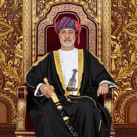 WahibiSami's tweet photo. أرفع أسمى آيات التهاني والتبريكات إلى مقام مولاي جلالة #السلطان_هيثم_بن_طارق المعظم حفظه الله ورعاه وإلى الأسرة المالكة الكريمة بمناسبة #عيد_الفطر_المبارك وإلى الشعب العماني الأبي وللأمتين العربية والإسلامية.🇴🇲🇴🇲🇴🇲
#كل_عام_وأنتم_بخير 
#عيد_الفطر #عيد_الفطر_السعيد https://t.co/KKlyHYsF20